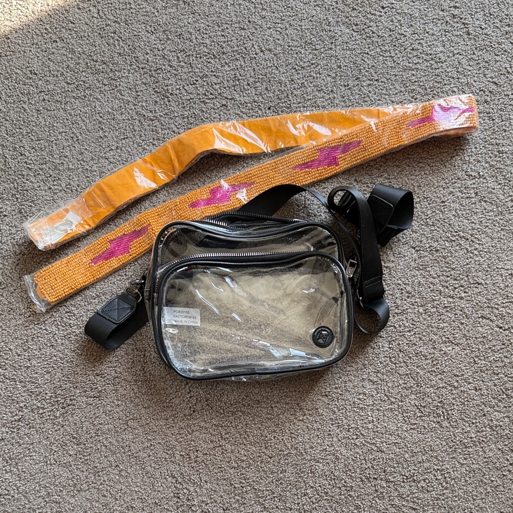 Stadium bag and extra beaded strap